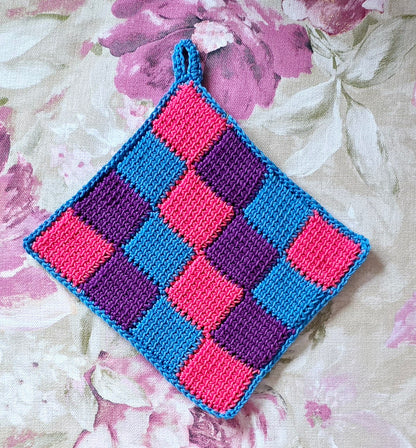 Gehäkelter Topflappen Entrelac