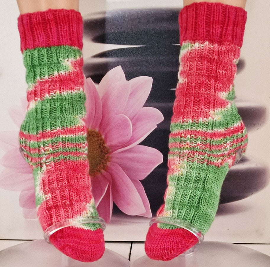 Handgestrickte Kindersocken Marien Gr. 34/35