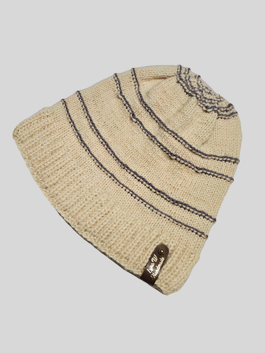 Handgestrickte Mütze aus Merino und Yakwolle