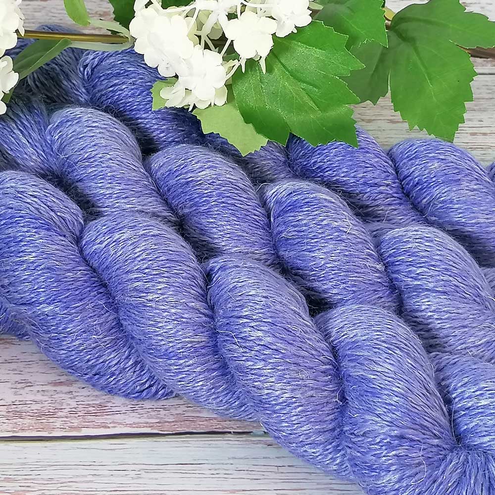 Allisi handgefärbt in Royalblau