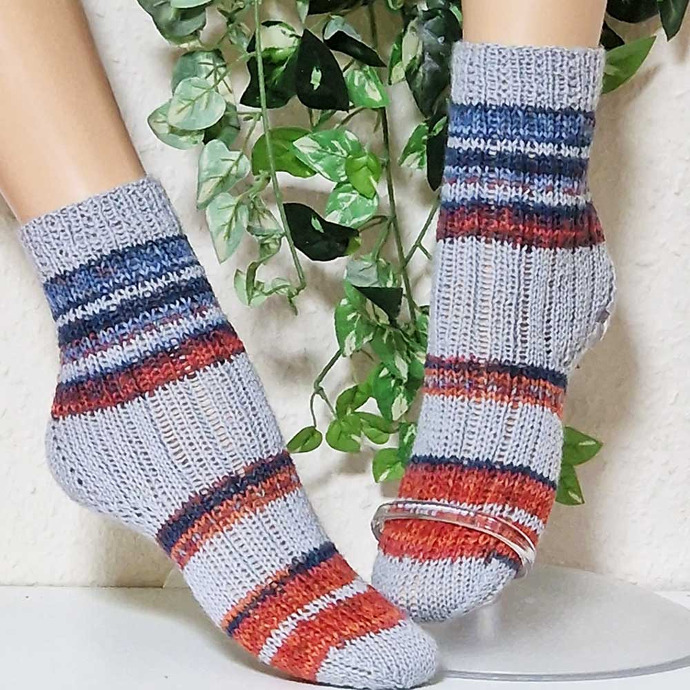 Handgestrickte Socken Stripes Gr. 32/33