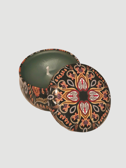 Duftkerze im Tiegelchen