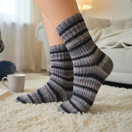Handgestrickte Baumwoll-Socken Gr. 40/41 - Farbenspiel - Luna's Kreativwerkstatt