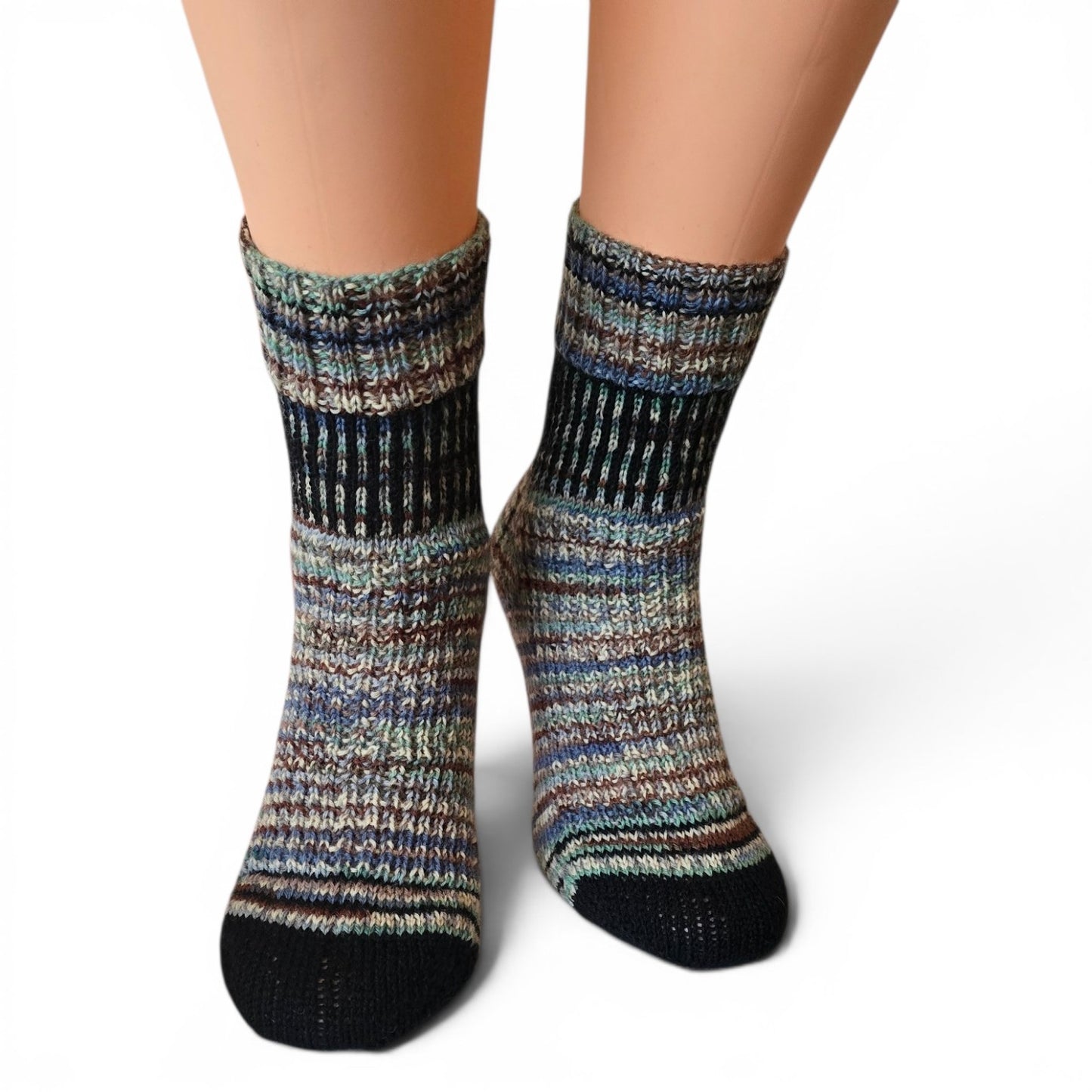 Handgestrickte Socken "Waldpfad" Gr. 44/45 - Farbenspiel - Luna's Kreativwerkstatt
